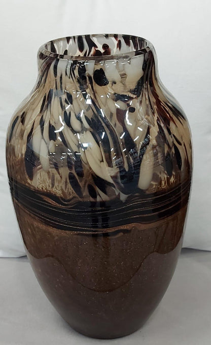 Vază decorativă din sticlă, design modern, 35 cm – Nuanțe pământii și model abstract (102-1)