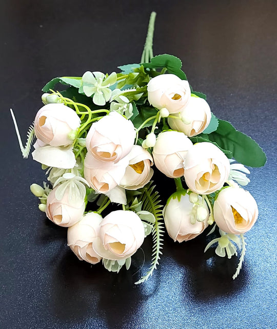 Buchet bujori artificiali ivory – 30cm, detalii realiste și accente florale