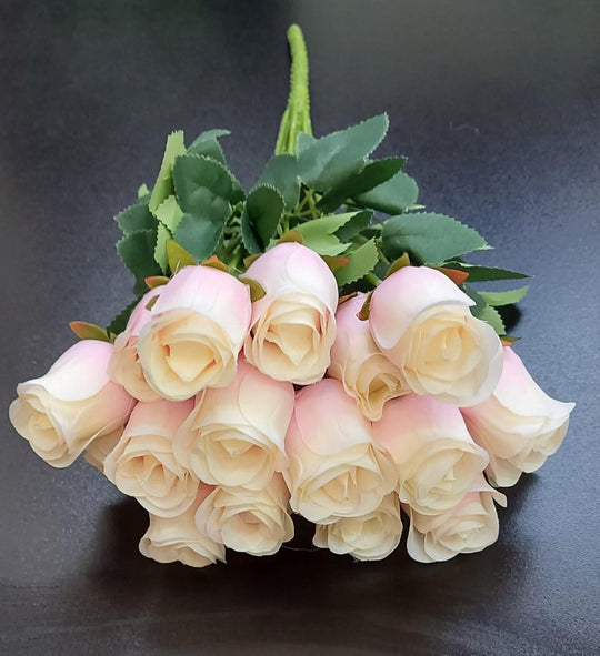 Buchet 18 trandafiri alb-roz artificiali – 41 cm, tije sârmă, material textil