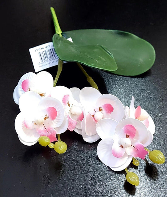 Mini Orhidee artificială alb-roz – 20cm, floare decorativă elegantă și delicată