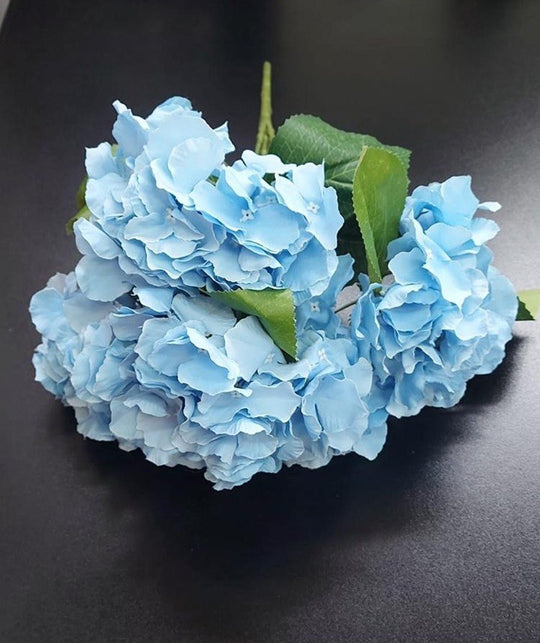 Buchet cu Hortensii Bleu – Flori Artificiale Elegante din Material Textil